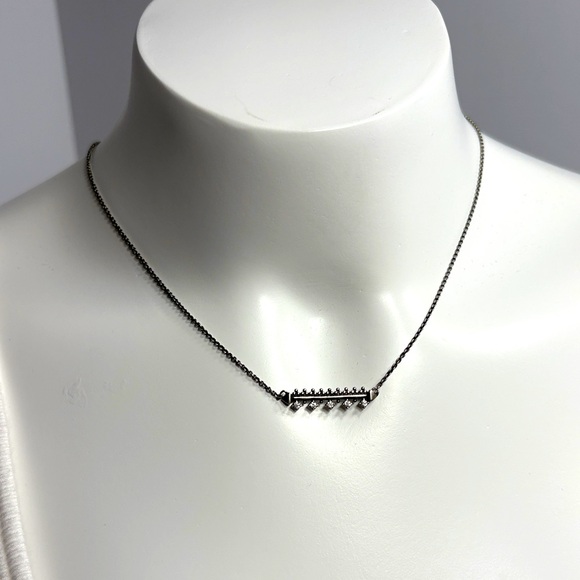 Kendra Scott Jewelry - Kendra Scott - Elegant Silver Played Anissa Bar Necklace - New with Tag.